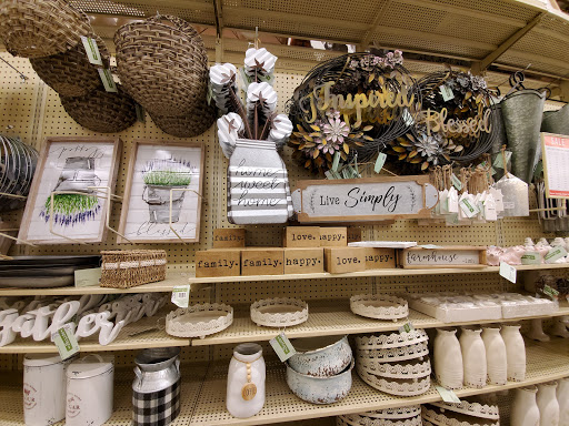 Craft Store «Hobby Lobby», reviews and photos, 2400 SW College Rd #500, Ocala, FL 34471, USA