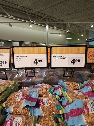 Grocery Store «Meijer», reviews and photos, 1900 E College Ave, Normal, IL 61761, USA