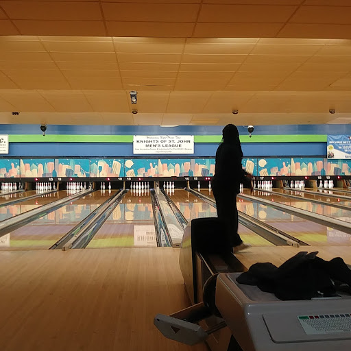 Bowling Alley «Harbor Lanes Bowling Center», reviews and photos, 25419 Jefferson Ave, St Clair Shores, MI 48081, USA