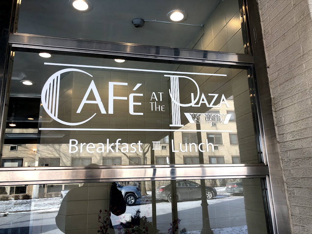 Café At The Plaza 53202