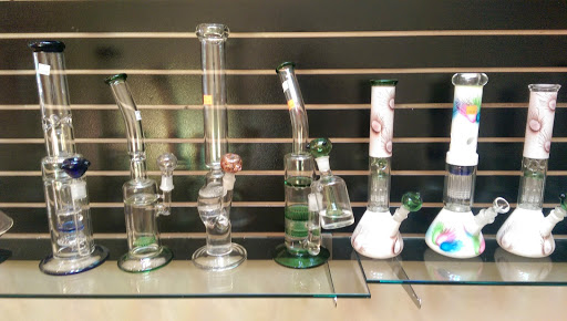 Glass Blower «Public Smoke Shop», reviews and photos, 341 Main St, Longmont, CO 80501, USA