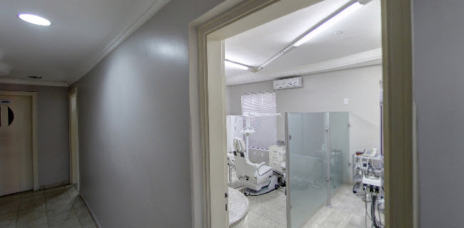 M.O. Odontologia Especializada - Dentista