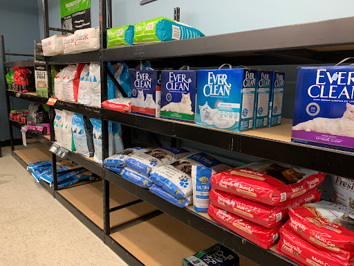 Pet Supply Store «Pet Source», reviews and photos, 1927 Spartanburg Hwy, Hendersonville, NC 28792, USA