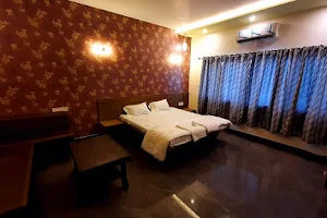 Hotel Kuber Executive Rooms image