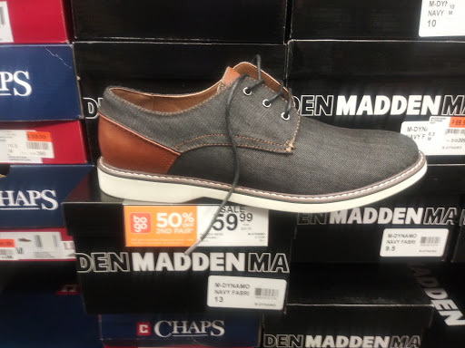 Shoe Store «Rack Room Shoes», reviews and photos, 9600 S Interstate Hwy 35 N100, Austin, TX 78748, USA