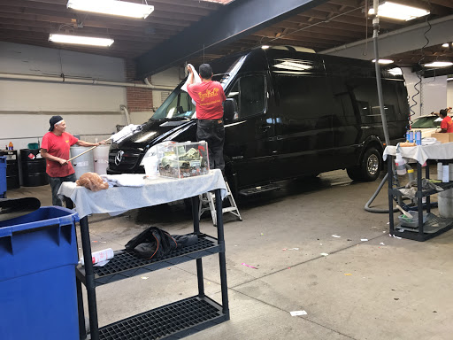 Car Wash «Splash Hand Car Wash and Detail Center», reviews and photos, 5108 N Milwaukee Ave, Chicago, IL 60630, USA