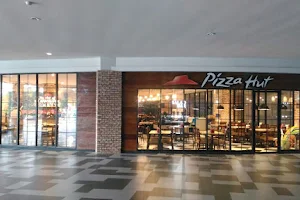 Pizza Hut Restoran - Big Mall Samarinda image