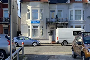 the villa guest house porthcawl image