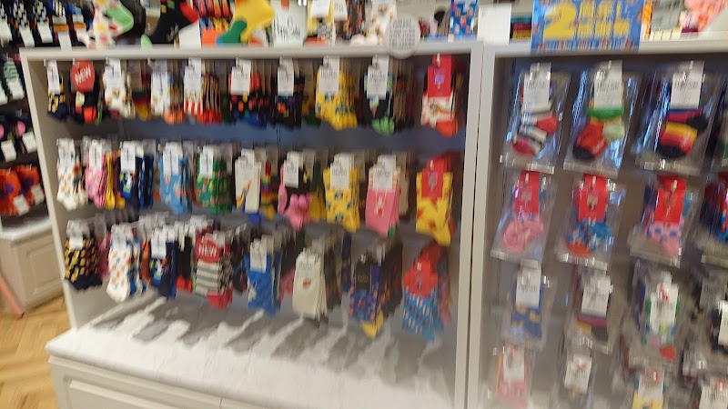 Happy Socks(ハッピーソックス) ルクアイーレ店