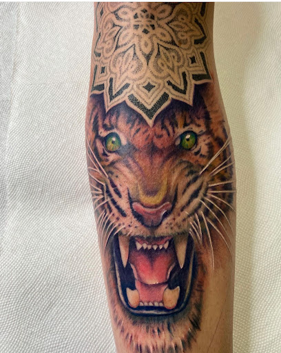 Explore bay area tattoo ideas, creative tattoo ideas in Saint Petersburg, available at Buku Tattoo Studio