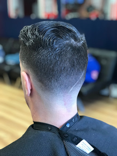 Barber Shop «THE PATIO BARBER SHOP», reviews and photos, 37 W Somerset St, Raritan, NJ 08869, USA