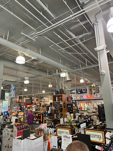 Liquor Store «Mac’s Beer And Wine», reviews and photos, 21 Peachtree Pl NW, Atlanta, GA 30309, USA