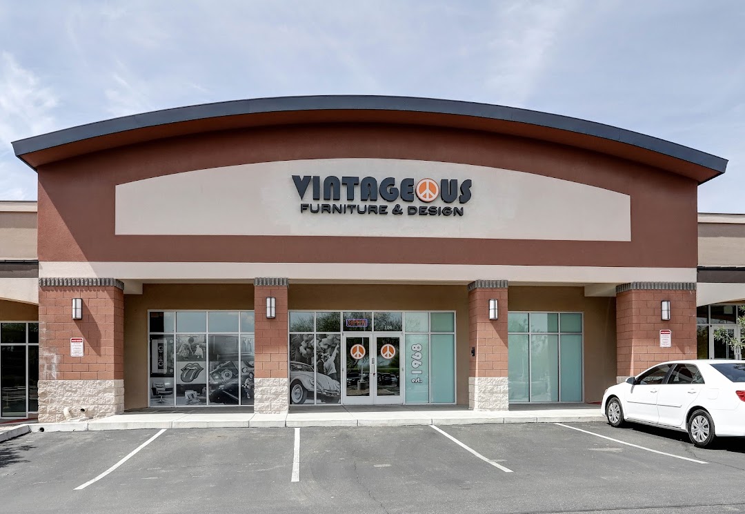 VINTAGEOUS Life - Furniture & Design