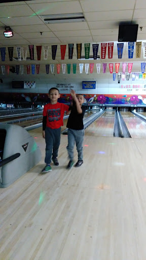 Bowling Alley «Port Jeff Bowl Inc», reviews and photos, 31 Chereb Ln, Port Jefferson Station, NY 11776, USA