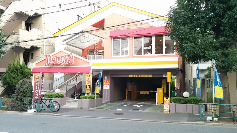 ガスト 学芸大学店 東京都目黒区鷹番 ファミリー レストラン レストラン グルコミ