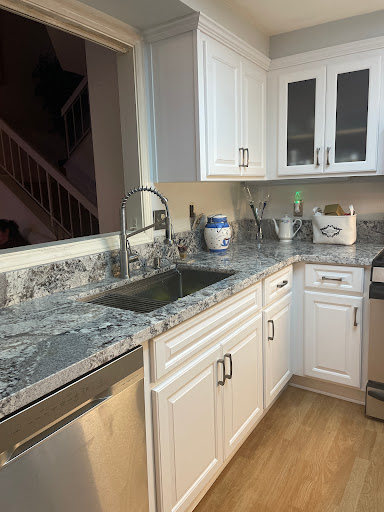 Reborn Cabinets Inc. image