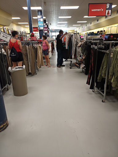 Thrift Store «Goodwill», reviews and photos