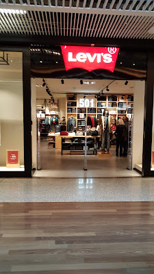 Levi's® Cap 3000 à Saint-Laurent-du-Var