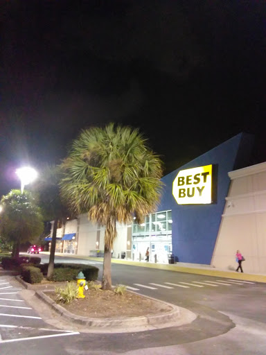 Electronics Store «Best Buy», reviews and photos, 1620 W Osceola Pkwy, Kissimmee, FL 34741, USA