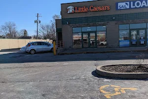 Little Caesars Pizza image