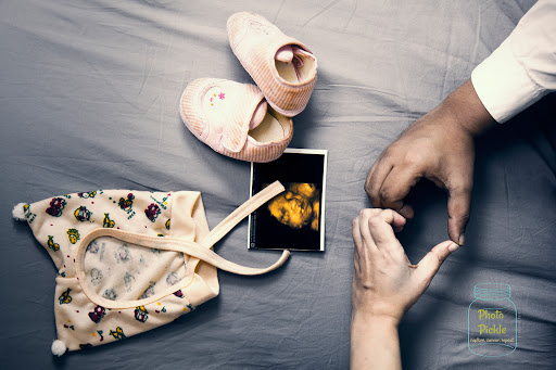 Photo Pickle by Madhura Doshi - Newborn | Baby | Maternity photography