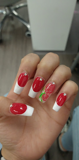 Nail Salon «Regal Nails Salon & Spa», reviews and photos, 3002 Stacy Allison Way, Woodburn, OR 97071, USA