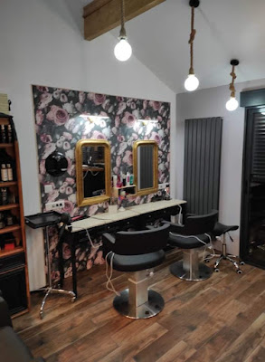 SALON CELINE PAGNERRE à Calais