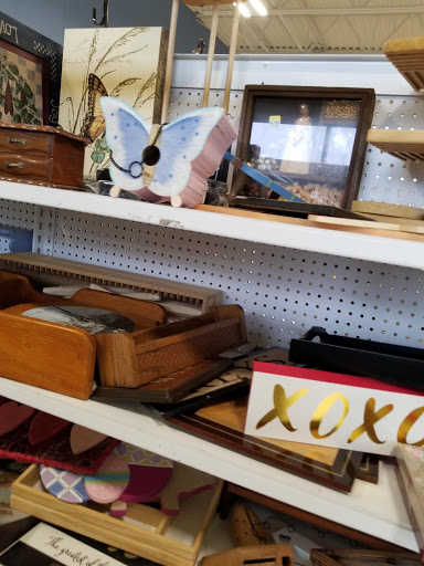 Thrift Store «Goodwill - Blaine: Ulysses Lane NE», reviews and photos