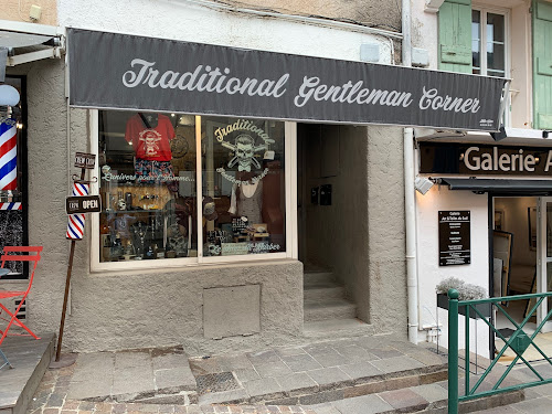 Traditional Gentleman Corner à Sainte-Maxime