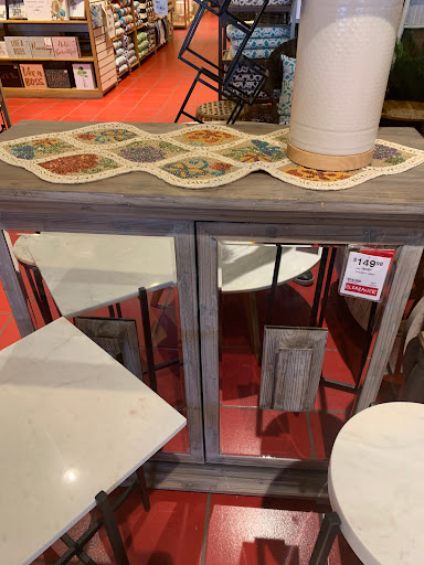 Department Store «HomeGoods», reviews and photos, 694 Merrill Rd #9, Pittsfield, MA 01201, USA