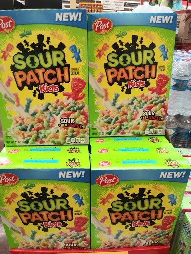 Grocery Store «Grocery Outlet Bargain Market», reviews and photos, 355 N Citrus Ave, Azusa, CA 91702, USA