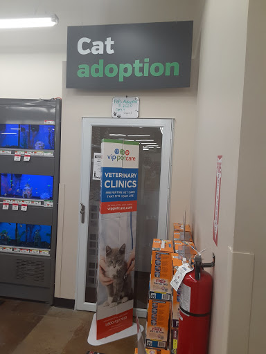 Pet Supply Store «Pet Supplies Plus», reviews and photos, 17205 S Golden Rd, Golden, CO 80401, USA