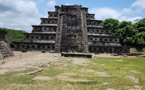 Zona Arqueológica El Tajín image