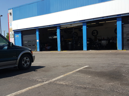 Auto Parts Store «Pep Boys Auto Parts & Service», reviews and photos, 1321 Sunrise Hwy, Bay Shore, NY 11706, USA