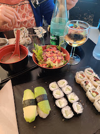 Plats et boissons du Restaurant japonais Restaurant Dong - Sushi & Poké à Laval - n°18