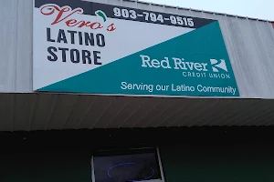 Vero's Latino Store/Mercado La Fe image