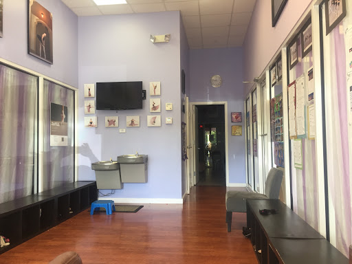 Ballet School «Astrid Audet Academy of Ballet & More», reviews and photos, 6135 N Federal Hwy, Fort Lauderdale, FL 33308, USA