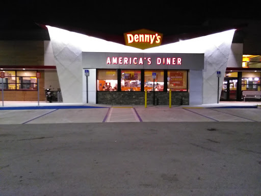 Shopping Mall «Oakwood Plaza», reviews and photos, 3800 Oakwood Blvd, Hollywood, FL 33020, USA