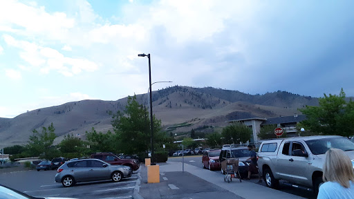 Grocery Store «Safeway», reviews and photos, 106 W. Manson Rd, Chelan, WA 98816, USA