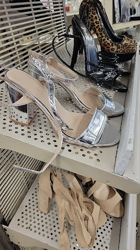 Donations Center «Goodwill», reviews and photos