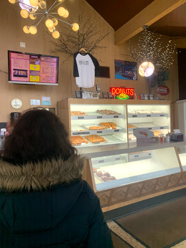 Donut Shop «Donutville U.S.A.», reviews and photos, 14829 Ford Rd, Dearborn, MI 48126, USA