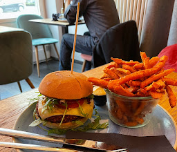 Hamburgerei EINS photo