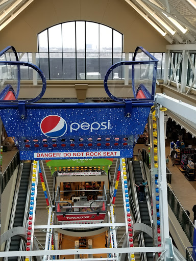 Sporting Goods Store «SCHEELS», reviews and photos, 6503 W 135th St, Overland Park, KS 66223, USA