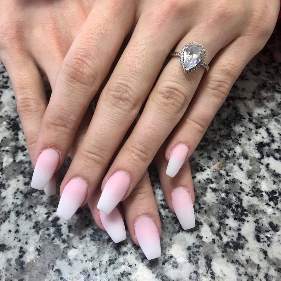 Elegant Nails 47130