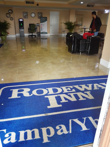 Hotel «Rodeway Inn Near Ybor City - Casino», reviews and photos, 2904 Melburne Blvd, Tampa, FL 33605, USA