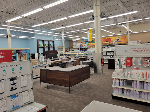 Office Supply Store «OfficeMax», reviews and photos, 321 N Randall Rd, Batavia, IL 60510, USA