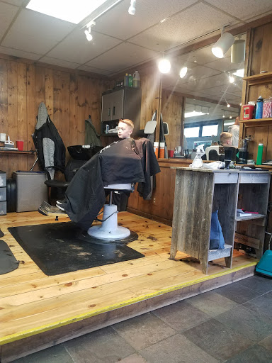 Barber Shop «Barbers Den», reviews and photos, 57 Edwards Access Rd, Edwards, CO 81632, USA