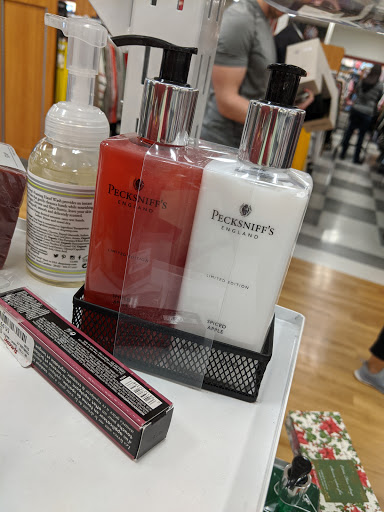 Department Store «T.J. Maxx», reviews and photos, 2700 Wilma Rudolph Blvd, Clarksville, TN 37043, USA