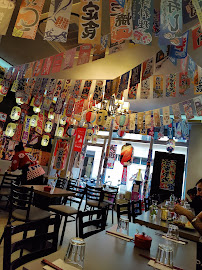 Atmosphère du Restaurant japonais Yichiban いちばん 一番拉面馆 à Paris - n°16