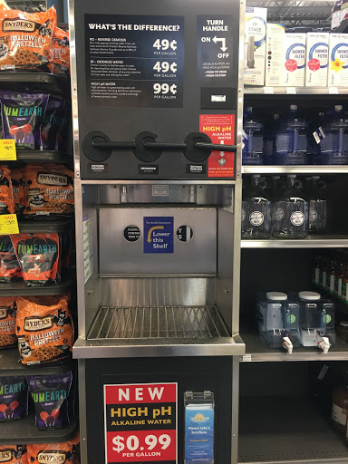 Grocery Store «Whole Foods Market», reviews and photos, 19607 Detroit Ave, Rocky River, OH 44116, USA